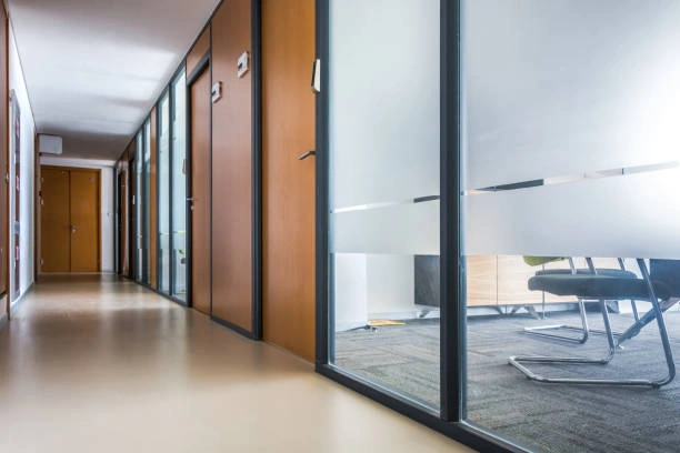 Película imitando vidro jateado